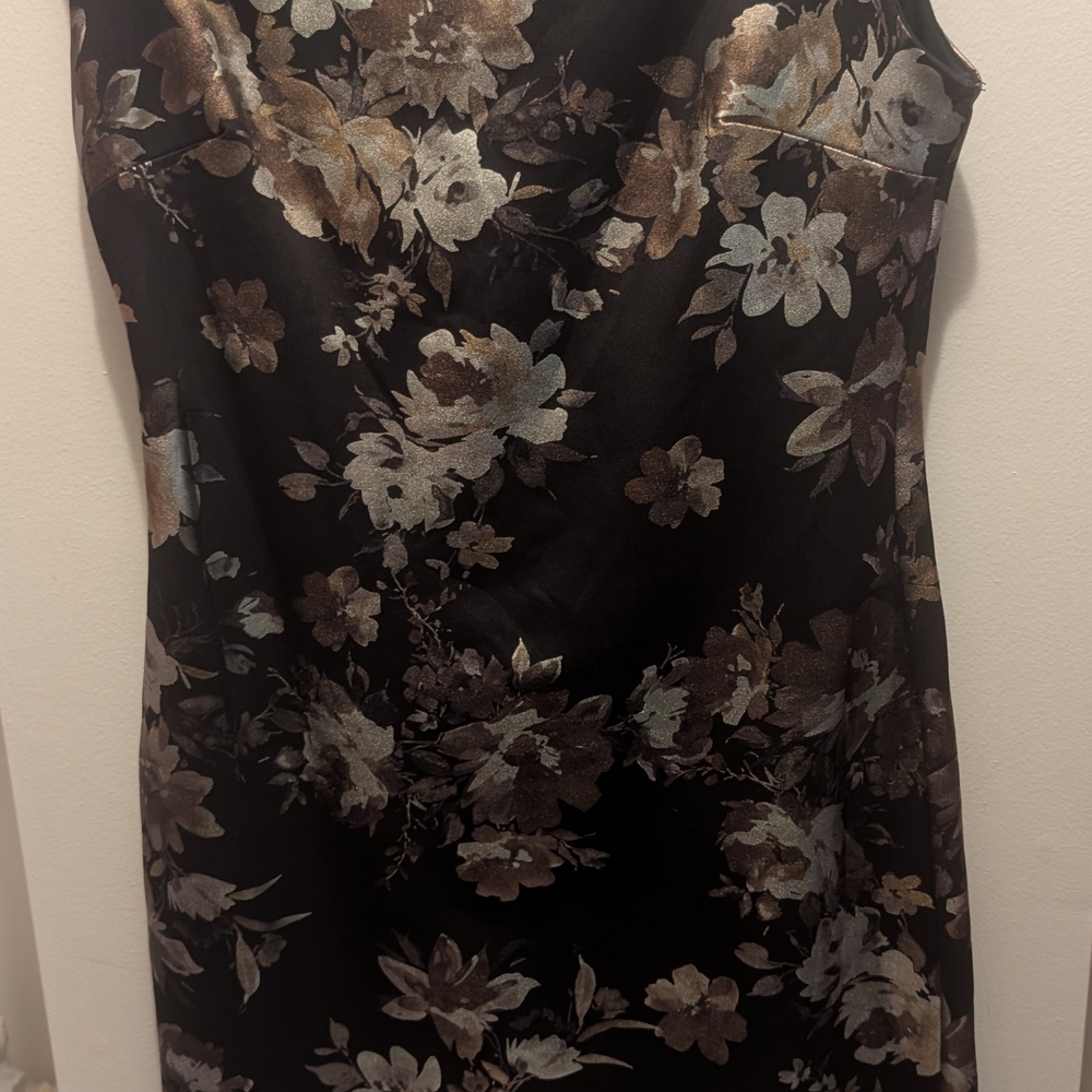 Sami & Jo Silver Gray Sheath Mini Dress V-Neck Sleeveless